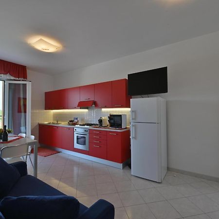 Residence Mariavittoria Lido di Jesolo Exteriör bild