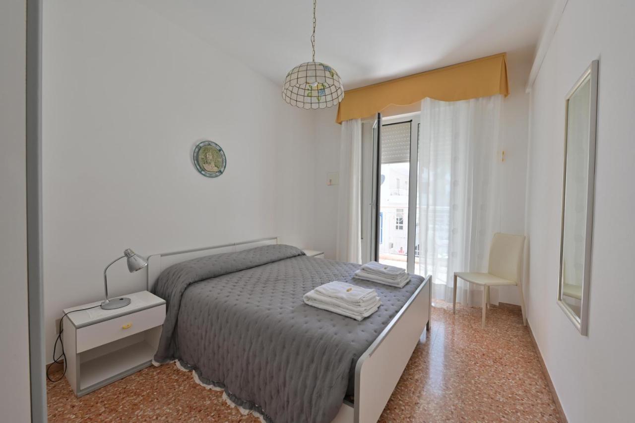 Residence Mariavittoria Lido di Jesolo Exteriör bild