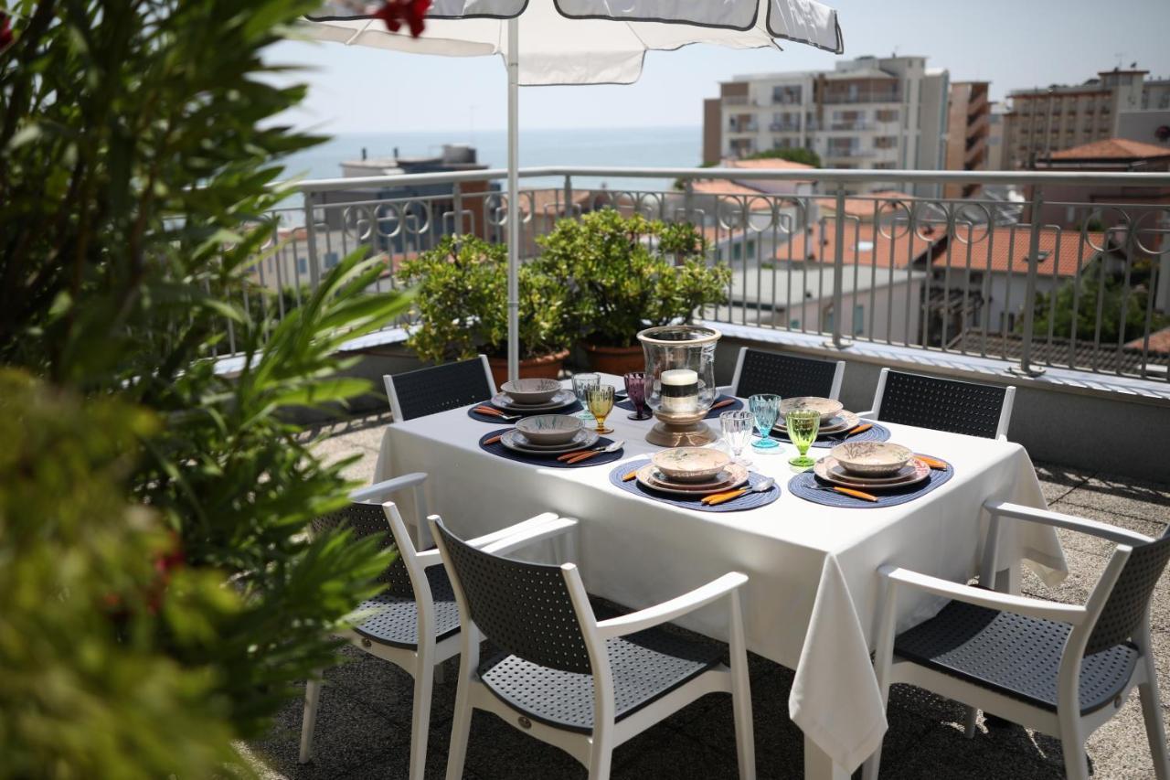 Residence Mariavittoria Lido di Jesolo Exteriör bild