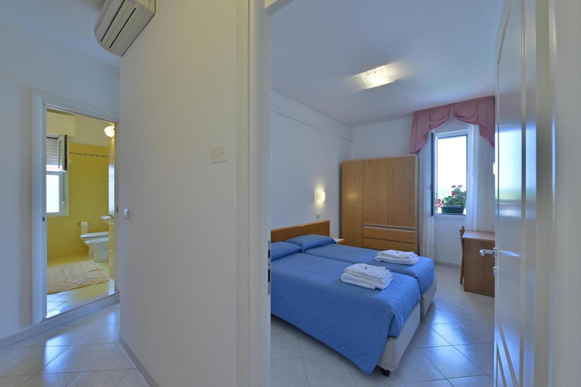 Residence Mariavittoria Lido di Jesolo Exteriör bild