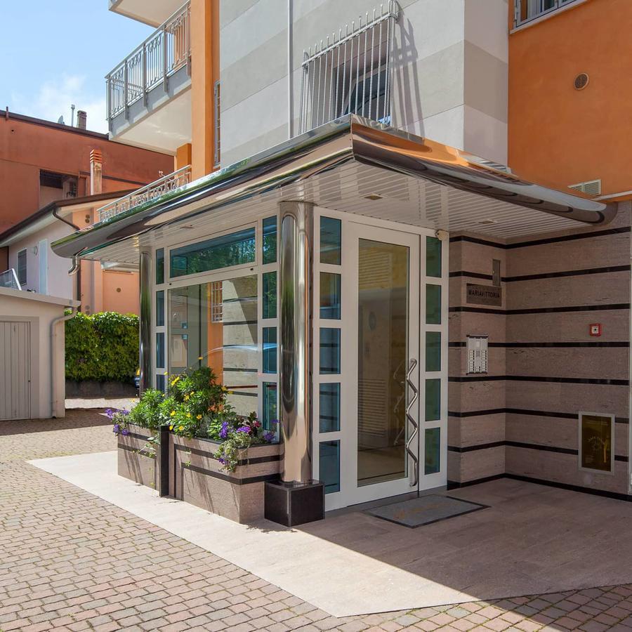Residence Mariavittoria Lido di Jesolo Exteriör bild