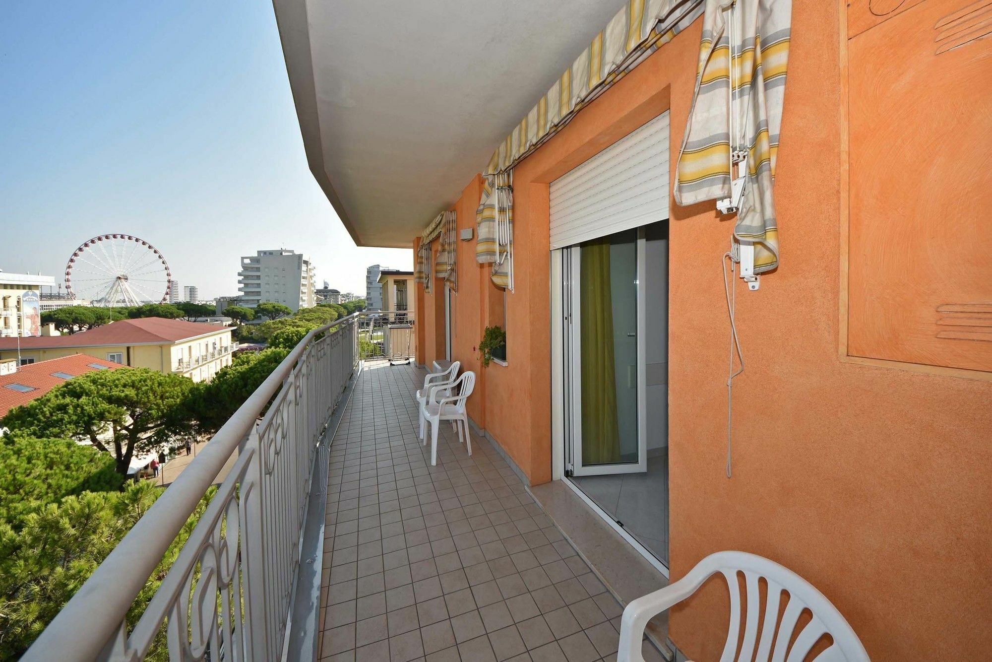 Residence Mariavittoria Lido di Jesolo Exteriör bild